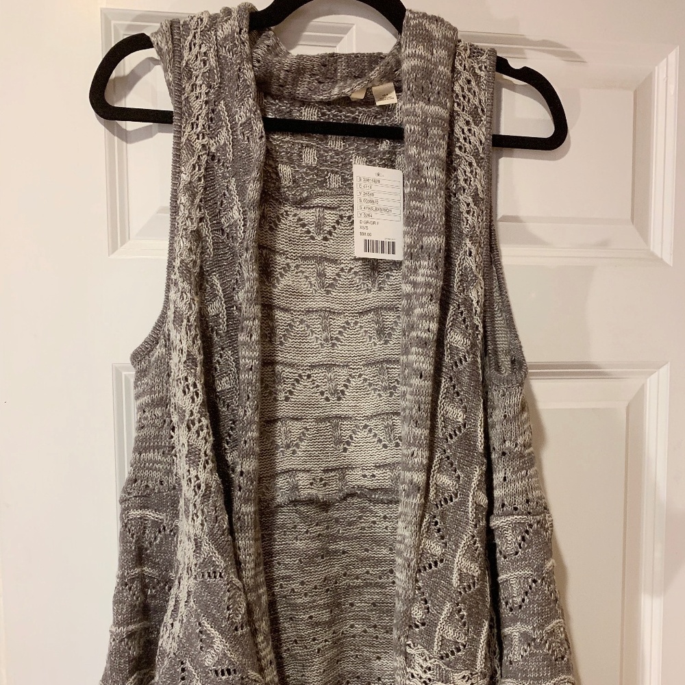 Anthropologie Sleeveless Gray Cardigan